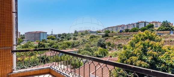 280m² Commercial property in Sintra, Portugal No. 50494 19