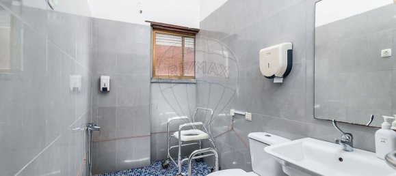 280m² Commercial property in Sintra, Portugal No. 50494 22