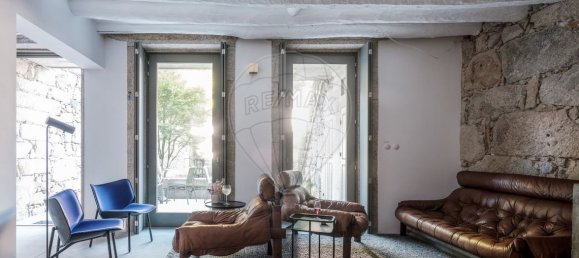 6 bedrooms House in Porto, Portugal No. 28375 16