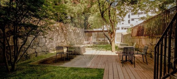 6 bedrooms House in Porto, Portugal No. 28375 15