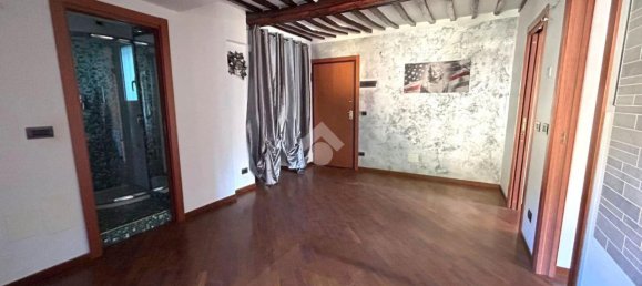 3 rooms Apartment in Genoa, Italy No. 164564 4