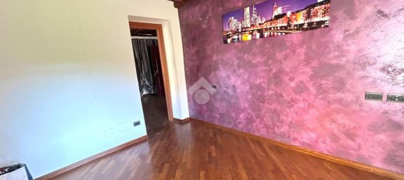 3 rooms Apartment in Genoa, Italy No. 164564 12