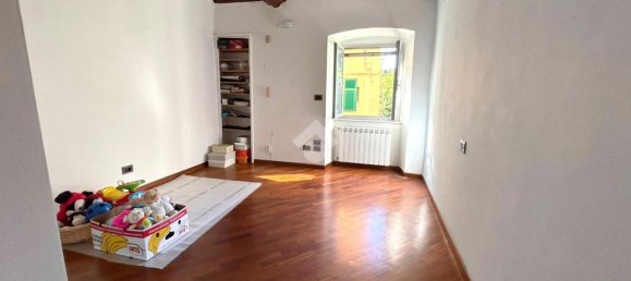 3 rooms Apartment in Genoa, Italy No. 164564 15