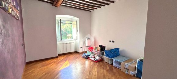 3 rooms Apartment in Genoa, Italy No. 164564 9
