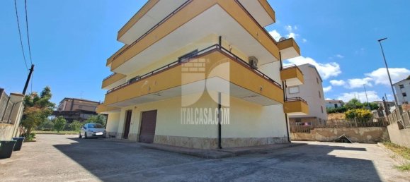 10 rooms House in Crotone, Italy No. 285021 8