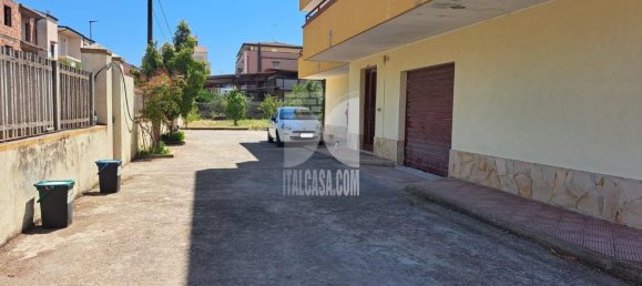 10 rooms House in Crotone, Italy No. 285021 6