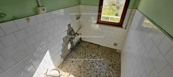 3 bedrooms Apartment in Certaldo, Italy No. 192139 18