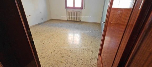 3 bedrooms Apartment in Certaldo, Italy No. 192139 25
