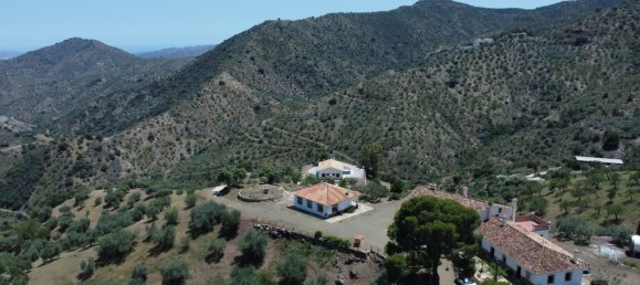 18 bedrooms House in Comares, Spain No. 58100 6