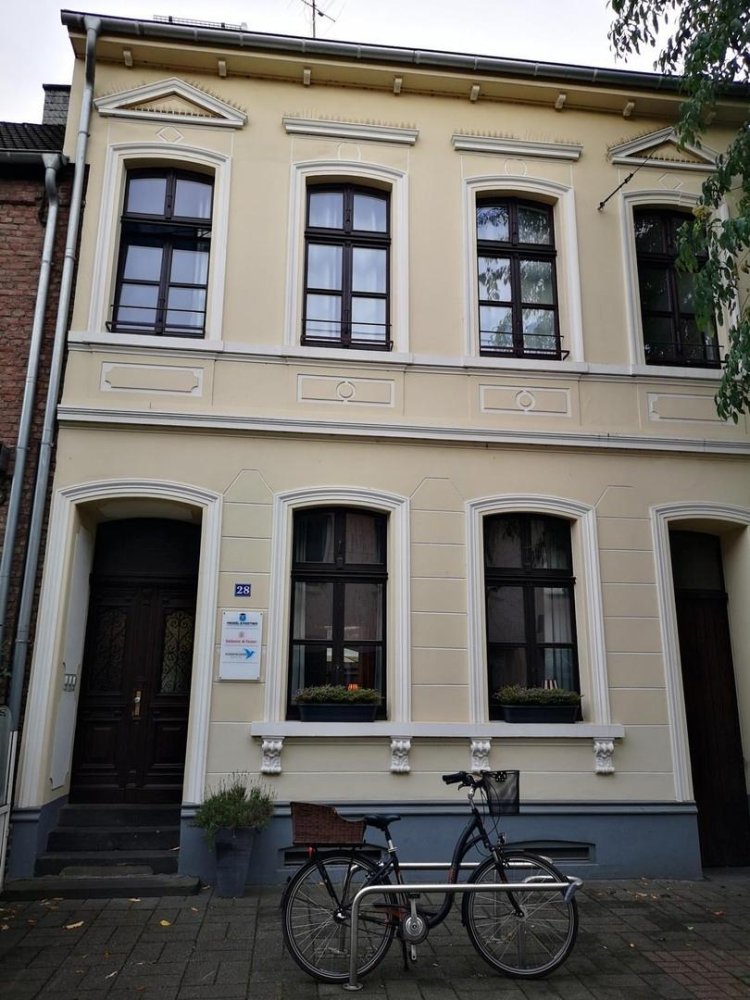 7-Zimmer Gebäude in Viersen, Germany, Nr. 349707