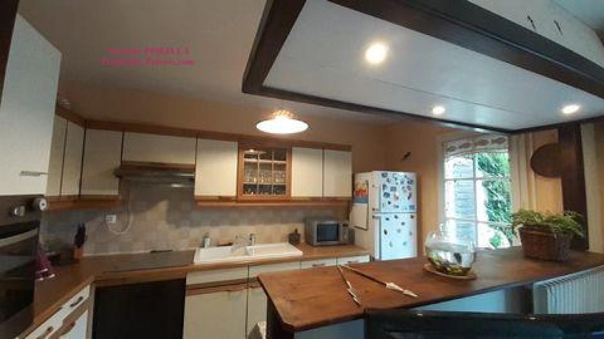 3 bedrooms House in Fosses, France No. 8949