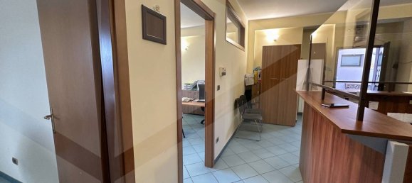 7-salle Bureau à Avezzano, Italy No. 25336 42