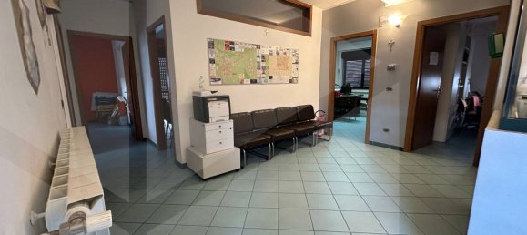 7-salle Bureau à Avezzano, Italy No. 25336 39
