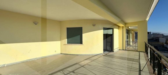 7-salle Bureau à Avezzano, Italy No. 25336 46