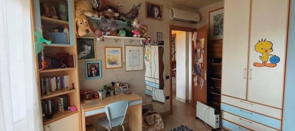 4-salle Appartement à Asti, Italy No. 36037 15