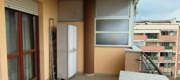 4-salle Appartement à Asti, Italy No. 36037 23
