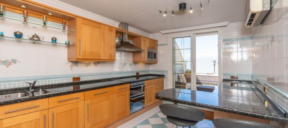 5 bedrooms Penthouse in Marbella, Spain No. 55824 7