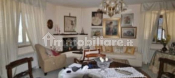 Квартира с 2 спальнями в Лурас, Италия № 338496 4