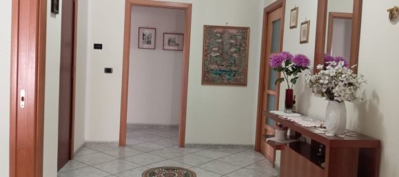 5 rooms Apartment in Pompei, Italy No. 112451 3