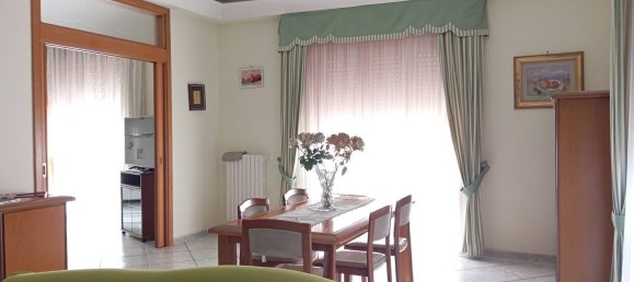 5 rooms Apartment in Pompei, Italy No. 112451 9