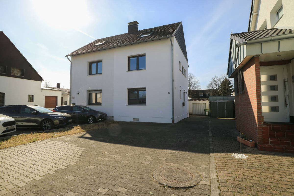 5-Zimmer Stadthaus in Dormagen, Germany, Nr. 48819