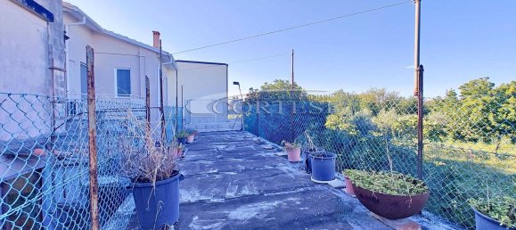 Apartamento de 7 dormitorios en Fano, Italy No. 363330 11