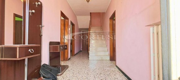 Apartamento de 7 dormitorios en Fano, Italy No. 363330 2