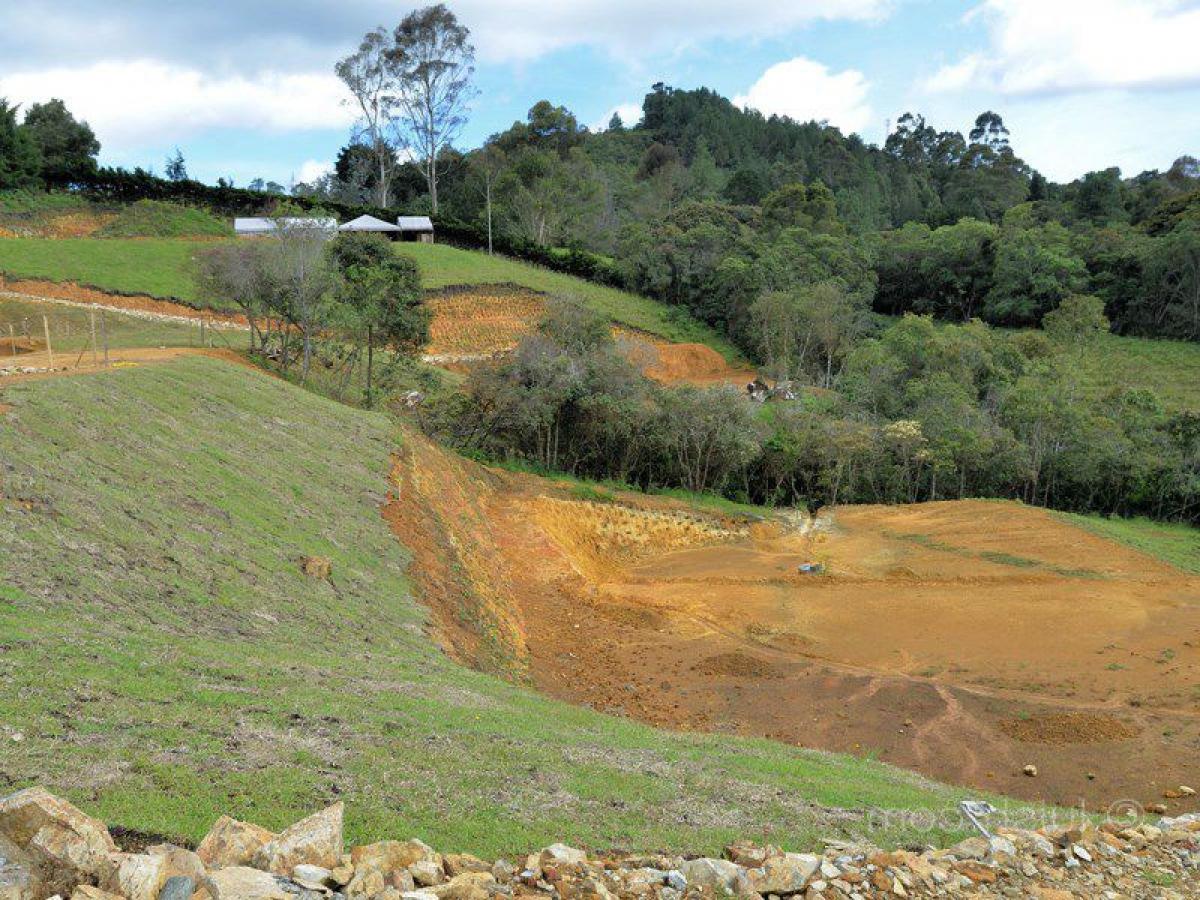  Land in Antioquia, Colombia No. 325