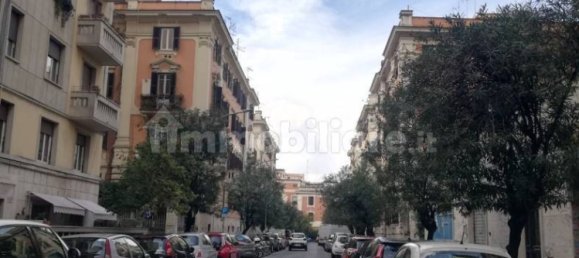2 Schlafzimmer Wohnung in Rome, Italy, Nr. 228561 24
