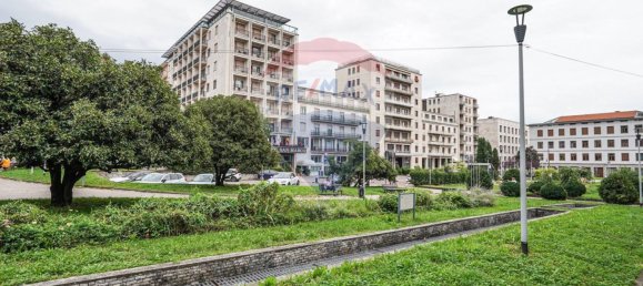 2 rooms Commercial property in Bergamo, Italy No. 356201 12