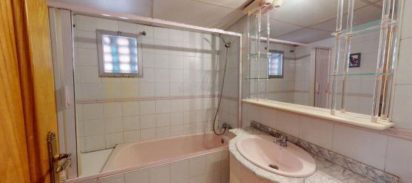 Adosado de 4 dormitorios en Zaragoza, Spain No. 65072 27