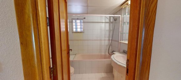 Adosado de 4 dormitorios en Zaragoza, Spain No. 65072 26