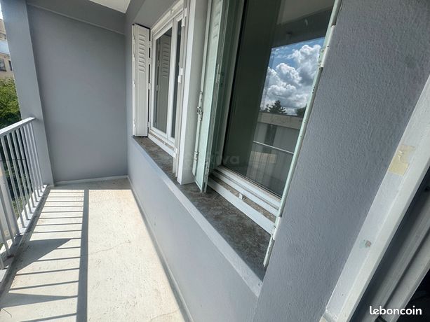 2 bedrooms Apartment in Besancon, France No. 311367