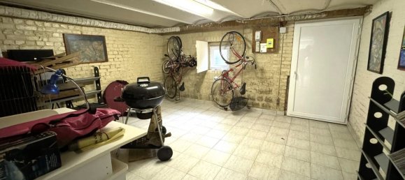 4 chambres Maison de ville à Compiègne, France No. 225661 10