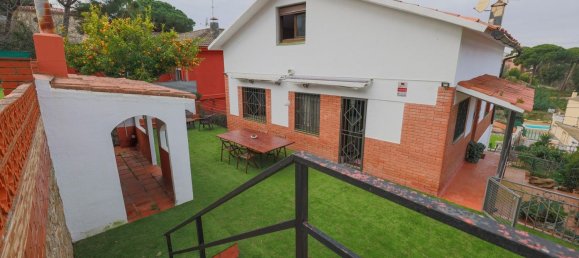 8 bedrooms House in Dosrius, Spain No. 64133 39