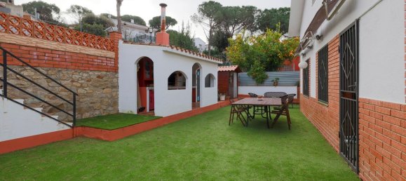 8 bedrooms House in Dosrius, Spain No. 64133 36