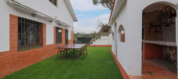 8 bedrooms House in Dosrius, Spain No. 64133 35