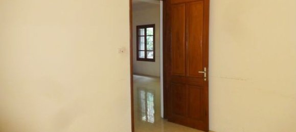 4 Schlafzimmer Villa in Tay Ho, Vietnam, Nr. 3199 12
