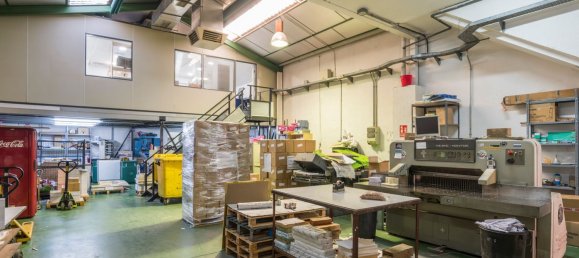 396m² Warehouse in San Fernando de Henares, Spain No. 125111 2