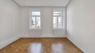 Estudio en Margareten, Austria No. 126889