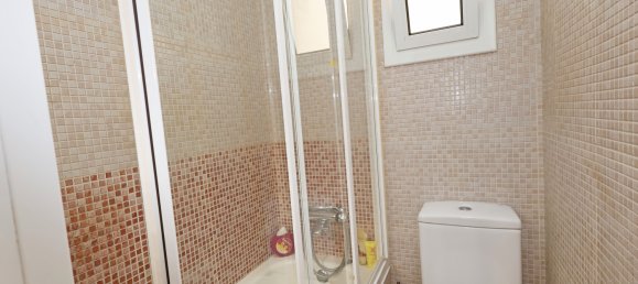 4 bedrooms Apartment in Esplugues de Llobregat, Spain No. 187651 6