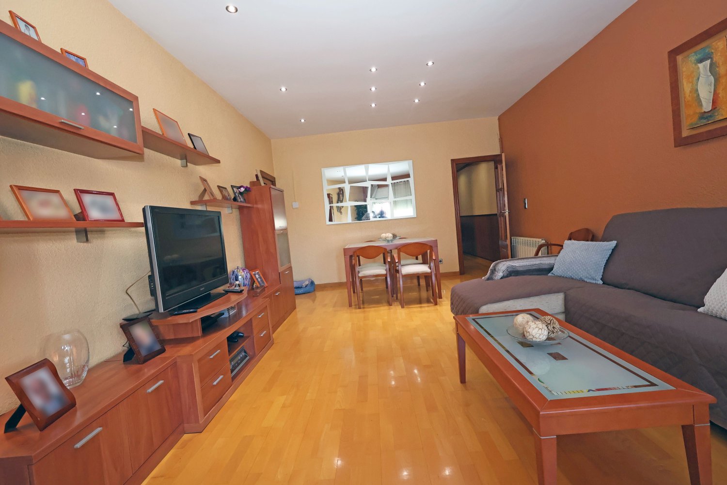 4 bedrooms Apartment in Esplugues de Llobregat, Spain No. 187651