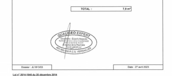 17m² Commercial property in Versailles, France No. 149868 7