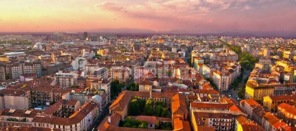 Studio in Milan, Italy No. 379815 5