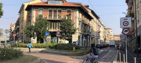 Studio in Milan, Italy No. 379815 2