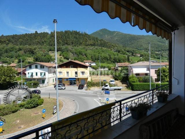 Apartamento de 2 dormitorios en Nave, Italy No. 335982