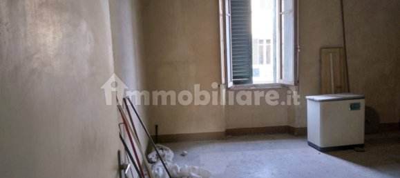 Apartamento de 5 dormitorios en Arezzo, Italy No. 130654 5