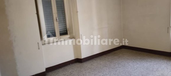 Apartamento de 5 dormitorios en Arezzo, Italy No. 130654 16