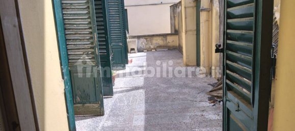 Apartamento de 5 dormitorios en Arezzo, Italy No. 130654 20