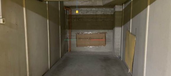 1 room Garage in Parma, Italy No. 360841 6